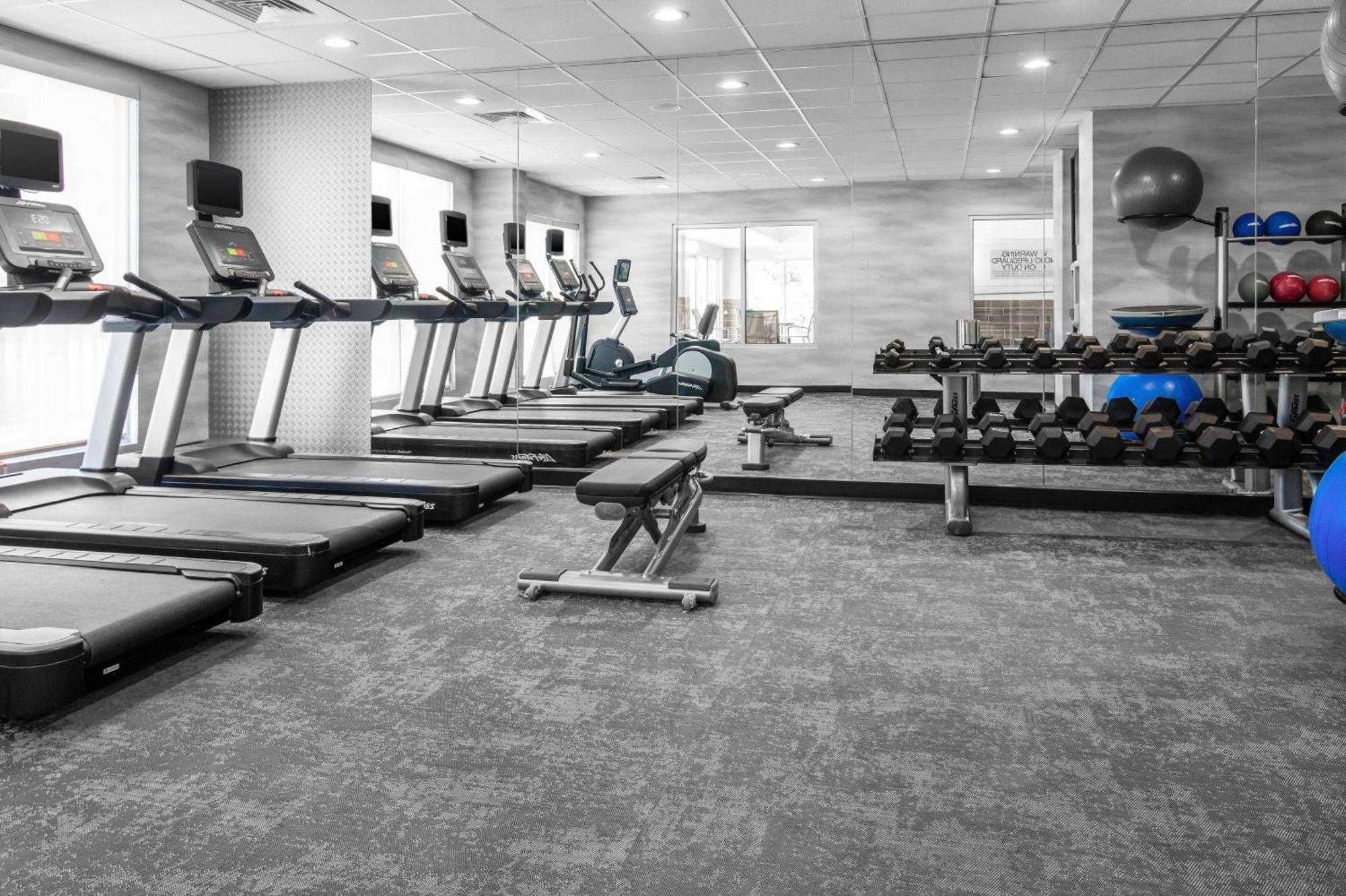 Fairfield Inn & Suites Роки-Маунт Экстерьер фото