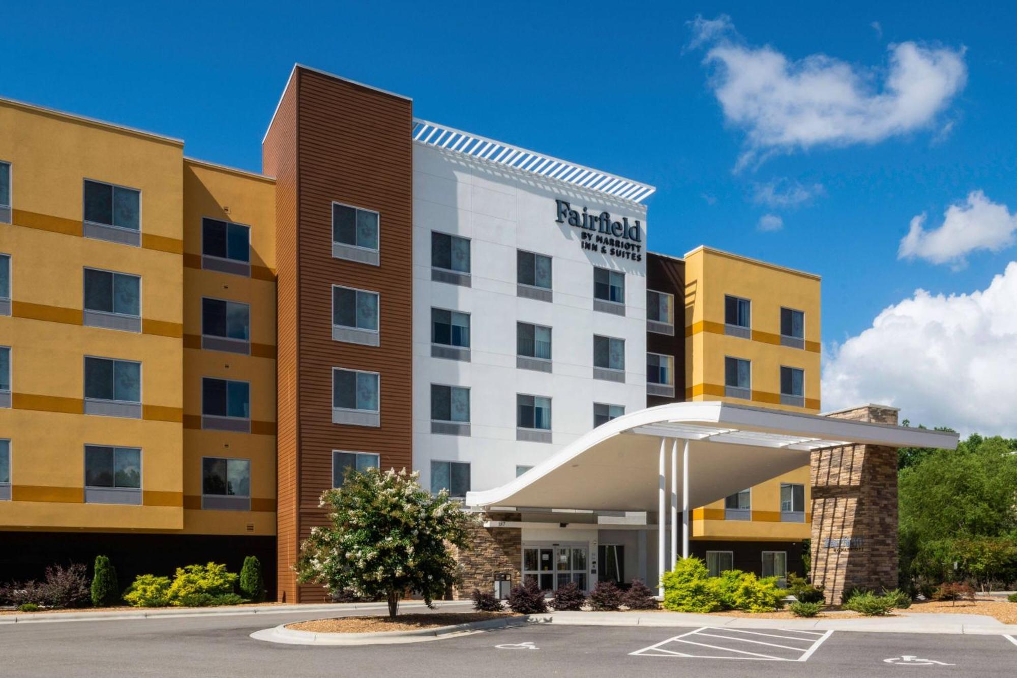 Fairfield Inn & Suites Роки-Маунт Экстерьер фото