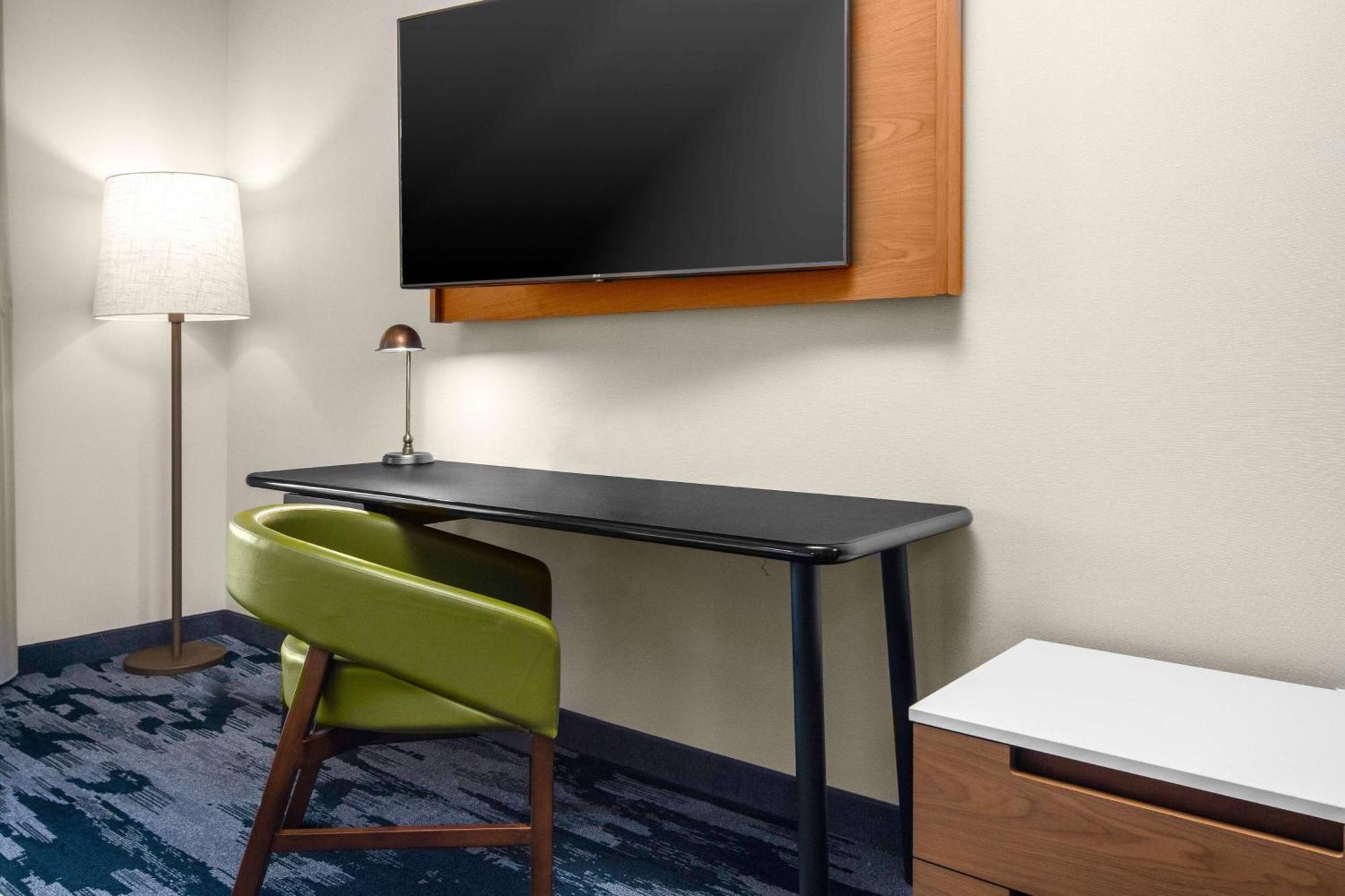 Fairfield Inn & Suites Роки-Маунт Экстерьер фото