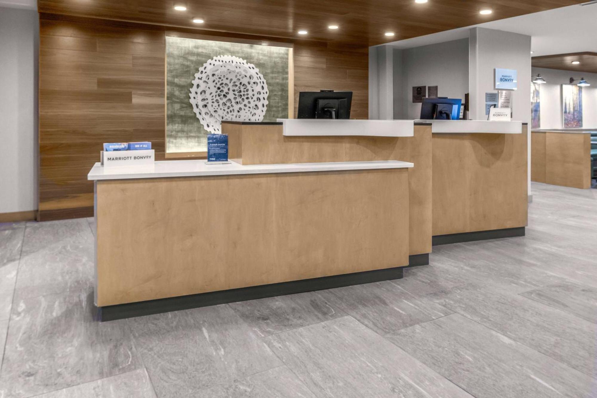 Fairfield Inn & Suites Роки-Маунт Экстерьер фото